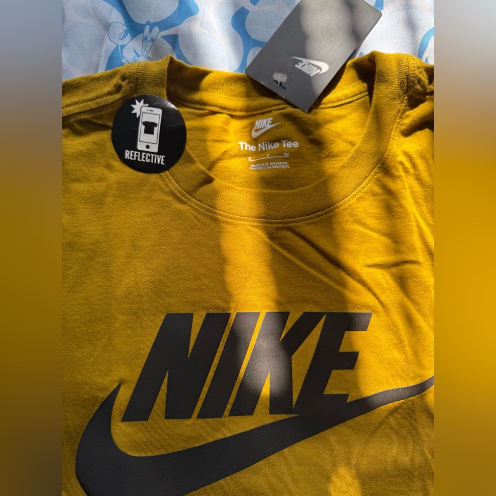 Nike Gold Reflective Logo T-Shirt
